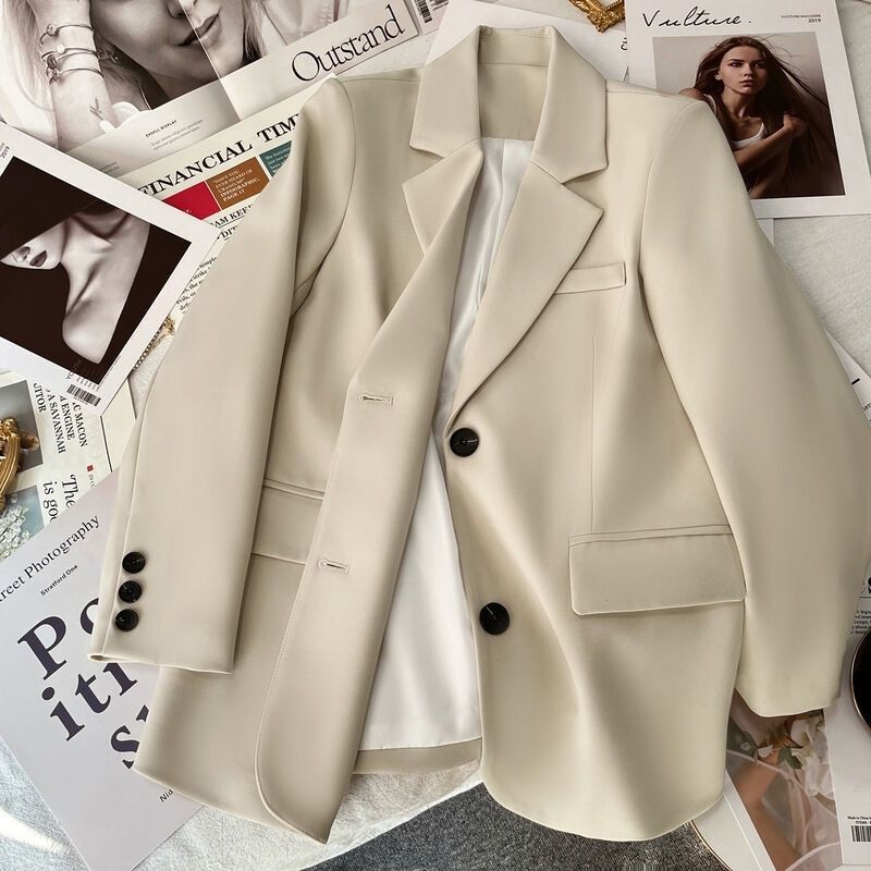 Damen Blazer Tailliert Kontrastknöpfe Eveloria
