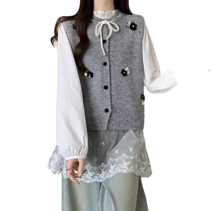 Damen Strickjacke Blumenapplikation Bindeverschluss Beige