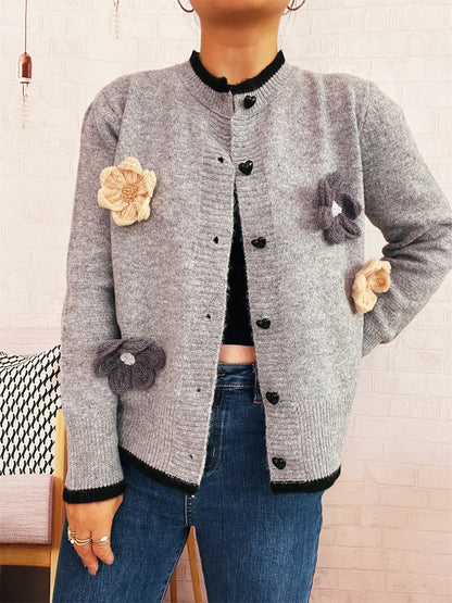 Damen Strickjacke Florale Applikationen Herzknöpfe