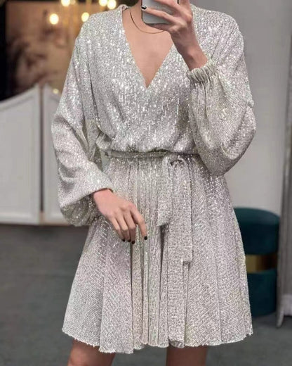 Damen Glitzerndes Mini-Kleid V-Ausschnitt Puffärmel Eveloria