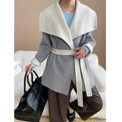 Damen Wolljacke mit breitem Revers und Bindegürtel Eveloria