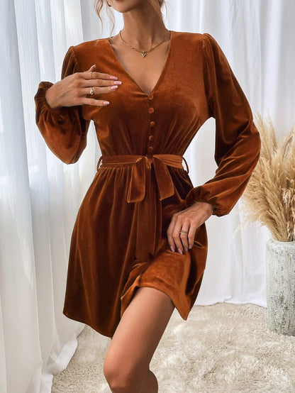 Damen Samtkleid V-Ausschnitt Taillengürtel Eveloria