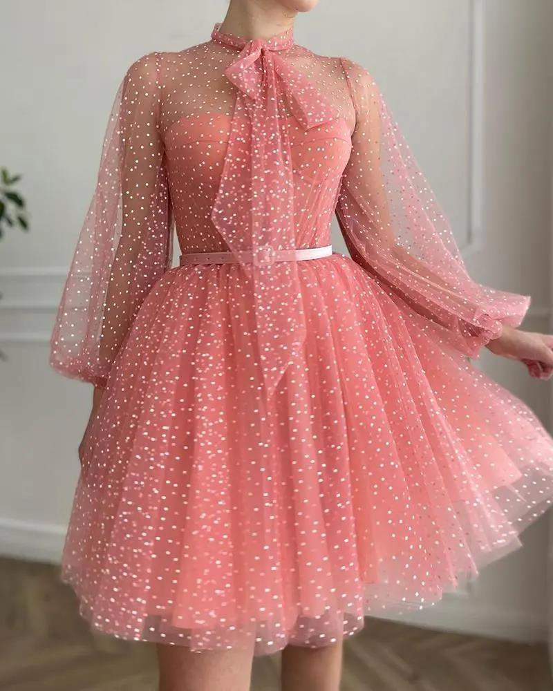 Damen Tüllkleid mit Puffärmeln und Schleifenakzent