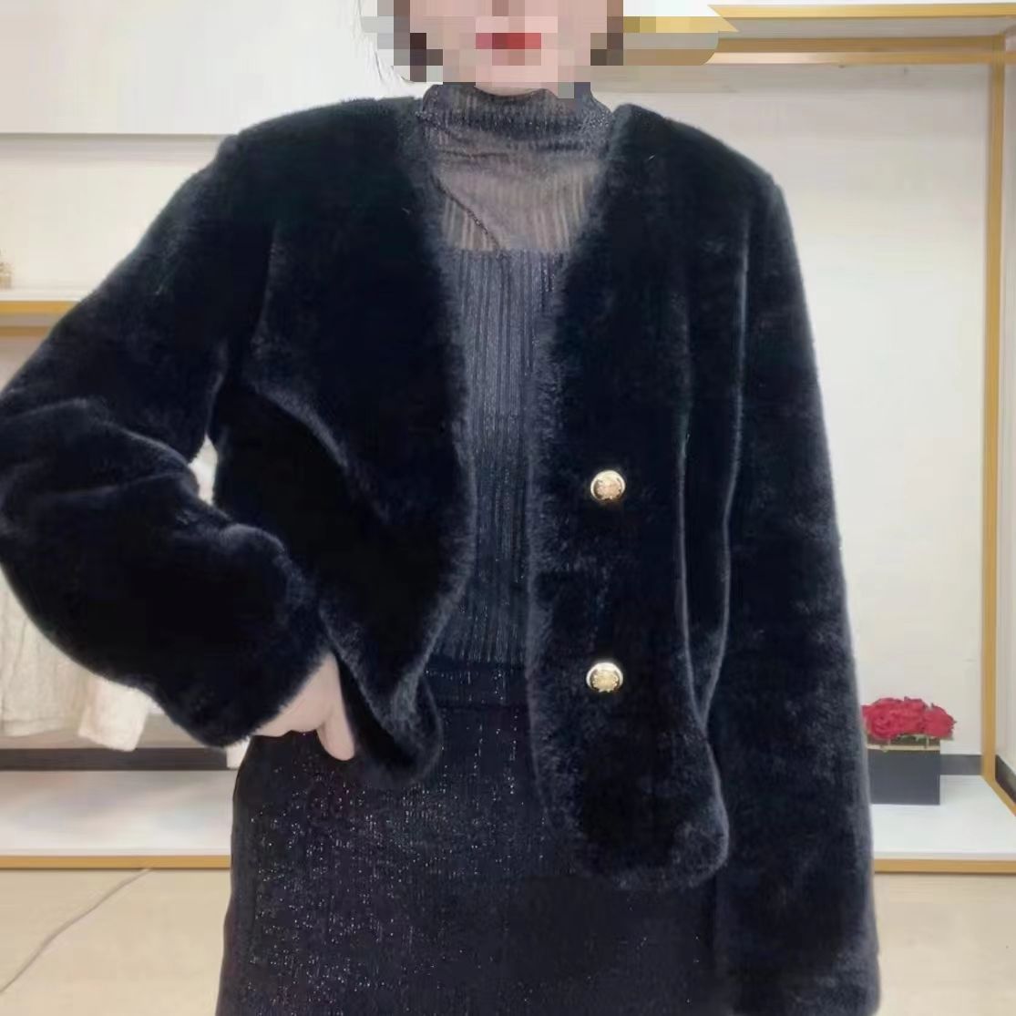 Damen Kurzjacke Flauschig mit Knöpfen Eveloria