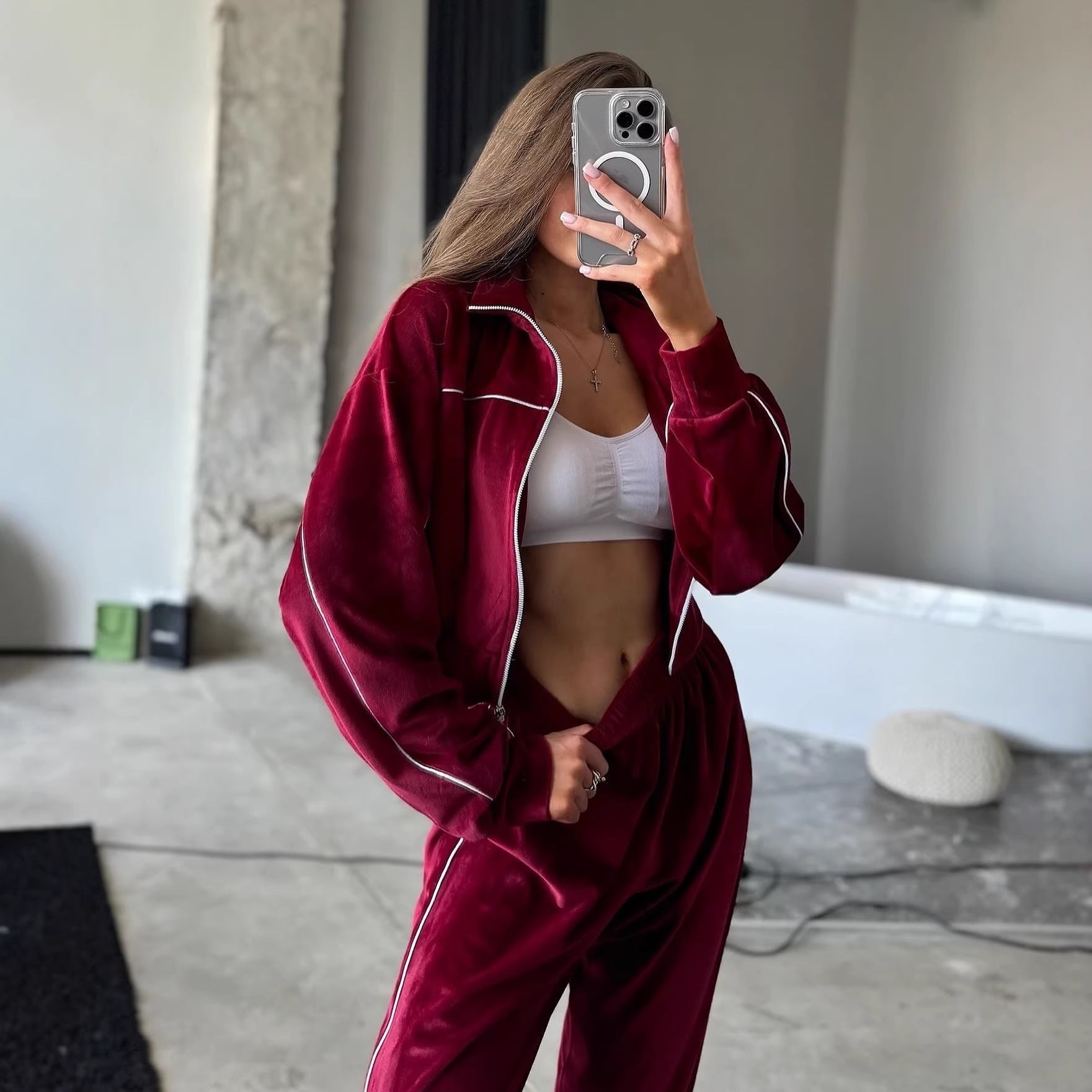 Damen Velours-Joggingset Hochkragen Reißverschluss Schwarz Eveloria - Eveloria