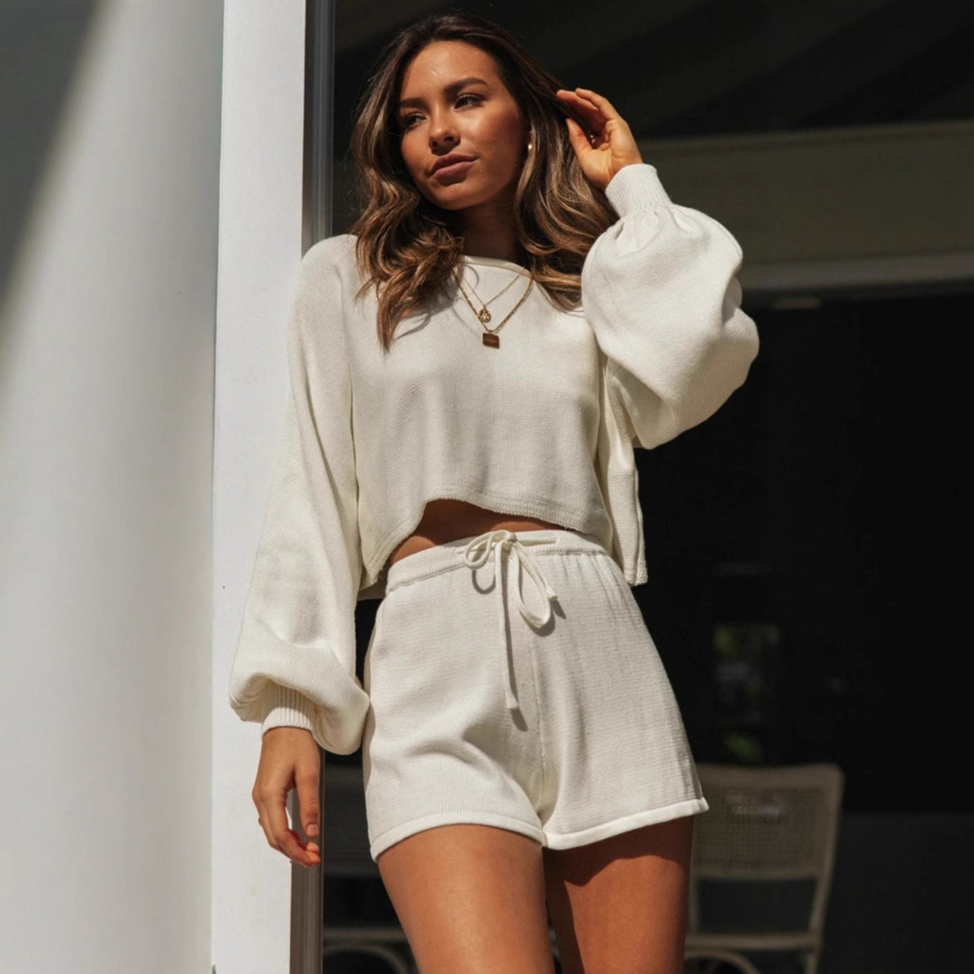 Damen Freizeit-Set Cropped Pullover und Shorts Grau