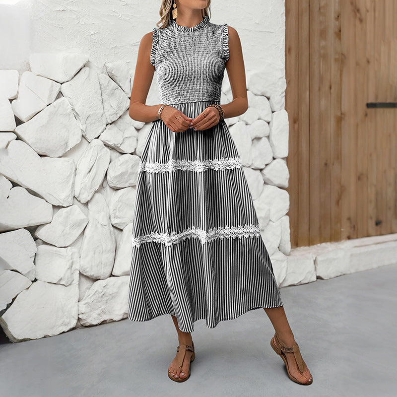 Damen Maxikleid Gestreift Voluminöse Rüschen Weiss