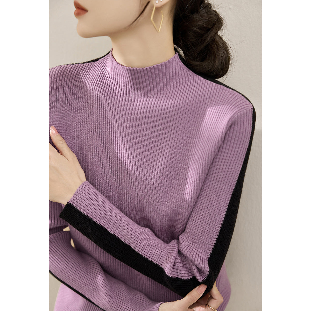Damen Rollkragenpullover Strukturiertes Rippdesign Kontrastärmel Grau
