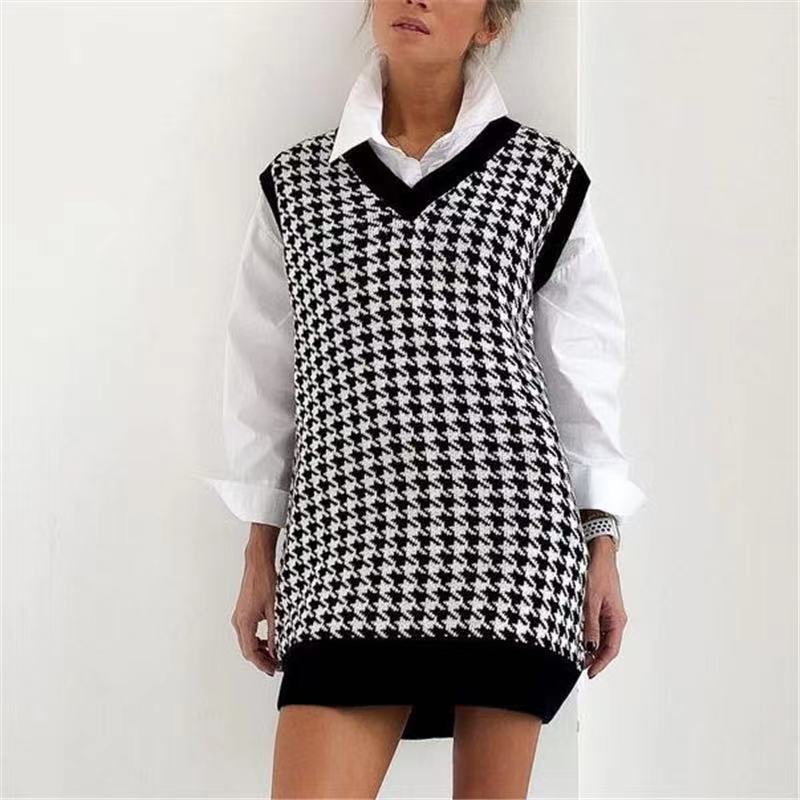 Damen Strickkleid Hahnentrittmuster V-Ausschnitt Moderner Schnitt - Eveloria