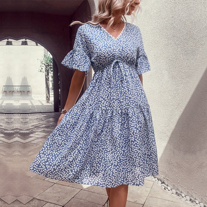 Damen Sommerkleid Taillenknoten Volumöser Rock Eveloria - Eveloria