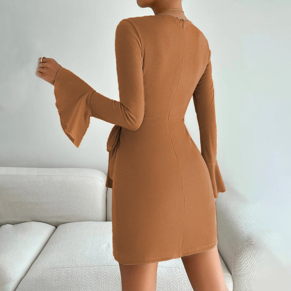 Damen Wickelkleid Weite Ärmel Taillierte Silhouette Eveloria