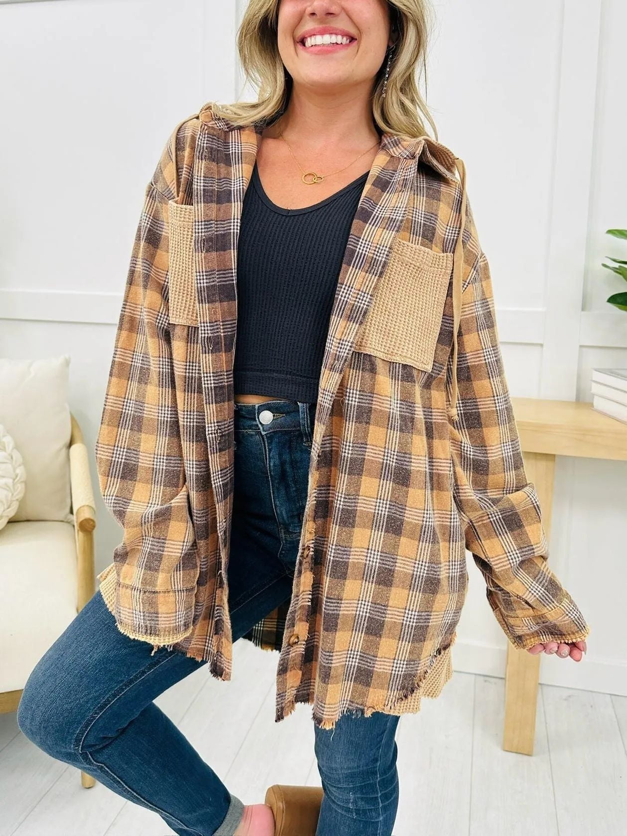 Damen Karo-Hemdjacke Oversized mit Fransen Details Braun