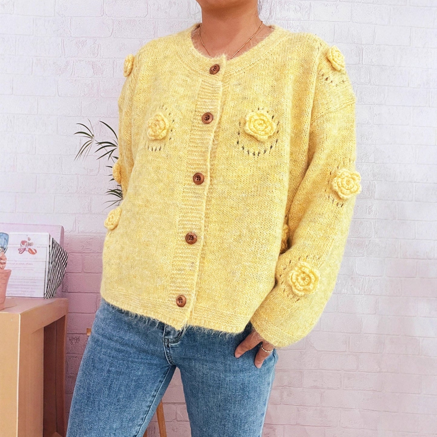 Damen Strickjacke Eveloria mit Floralmuster und Knöpfen - Eveloria