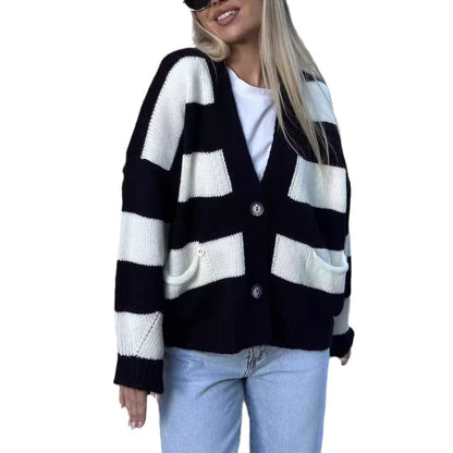 Damen Oversized Strickjacke Streifenmuster Taschen Beige