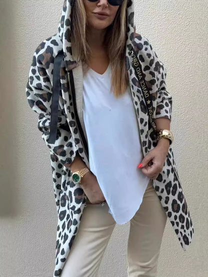 Damen Kapuzenjacke Leopardenmuster Taschen Eveloria