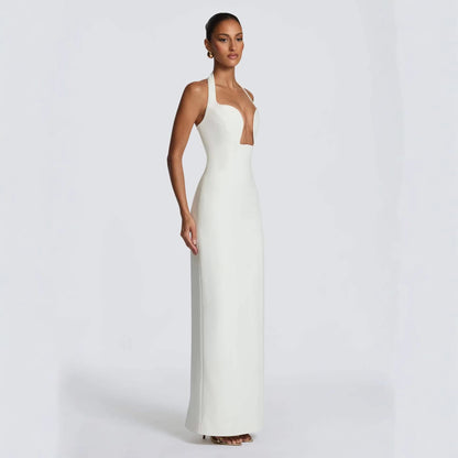 Damen Abendkleid mit tiefem Ausschnitt und schwingendem Saum Eveloria