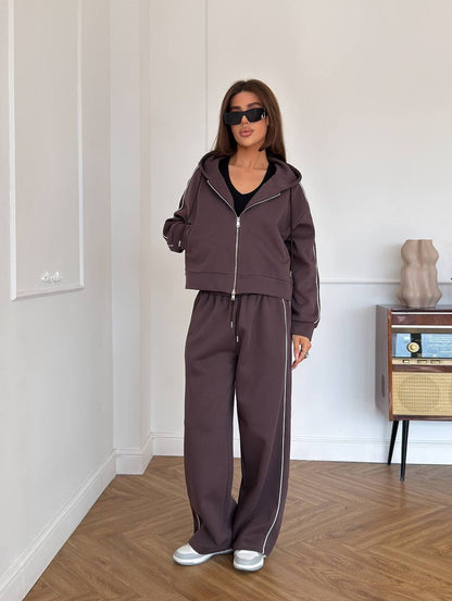 Damen Sportliches Jogging-Set mit Kapuze und Streifen