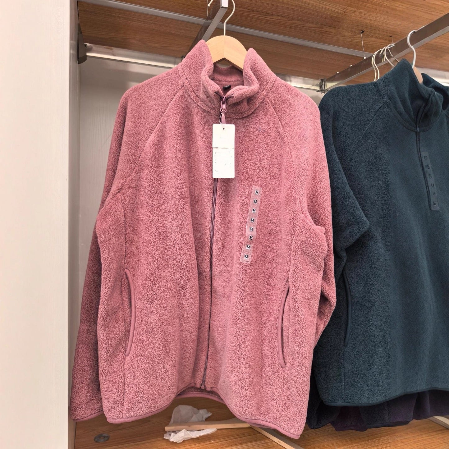 Damen Fleecejacke Hochkragen Seitentaschen Eveloria