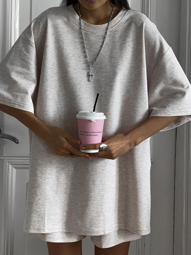 Damen Oversized Zweiteiler-Set T-Shirt und Shorts