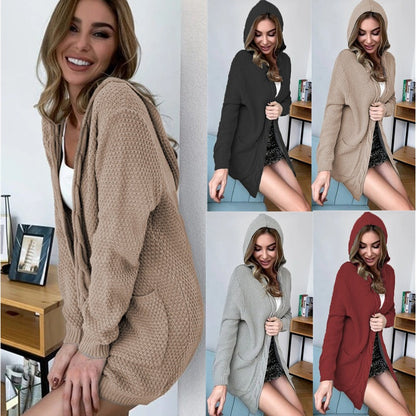 Damen Strickjacke mit Kapuze und großen Taschen - Eveloria