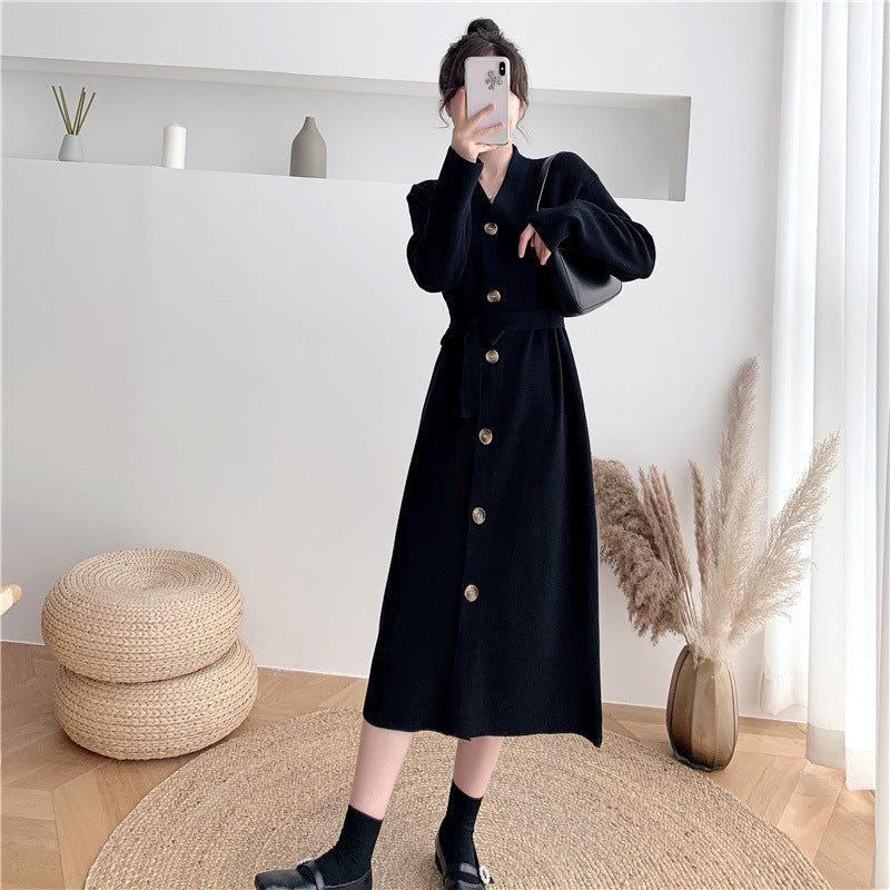 Damen Strickkleid Knielang Mit Knöpfen Und Gürtel
