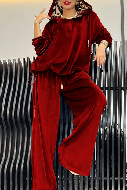 Damen Lounge-Anzug Kapuze Satin-Finish Eveloria