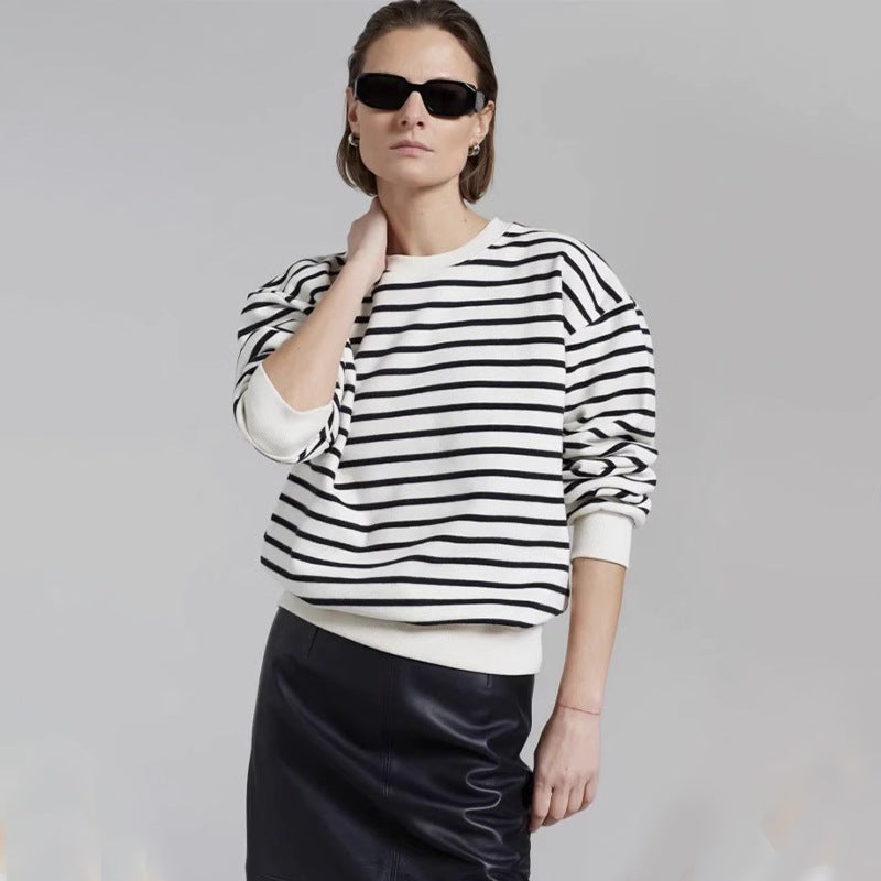 Damen Gestreifter Pullover Überschnittene Schultern Grau - Eveloria