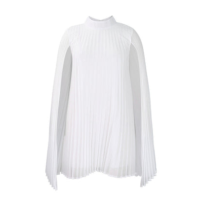 Damen Plisseekleid mit Kapuze und schwingendem Schnitt Eveloria