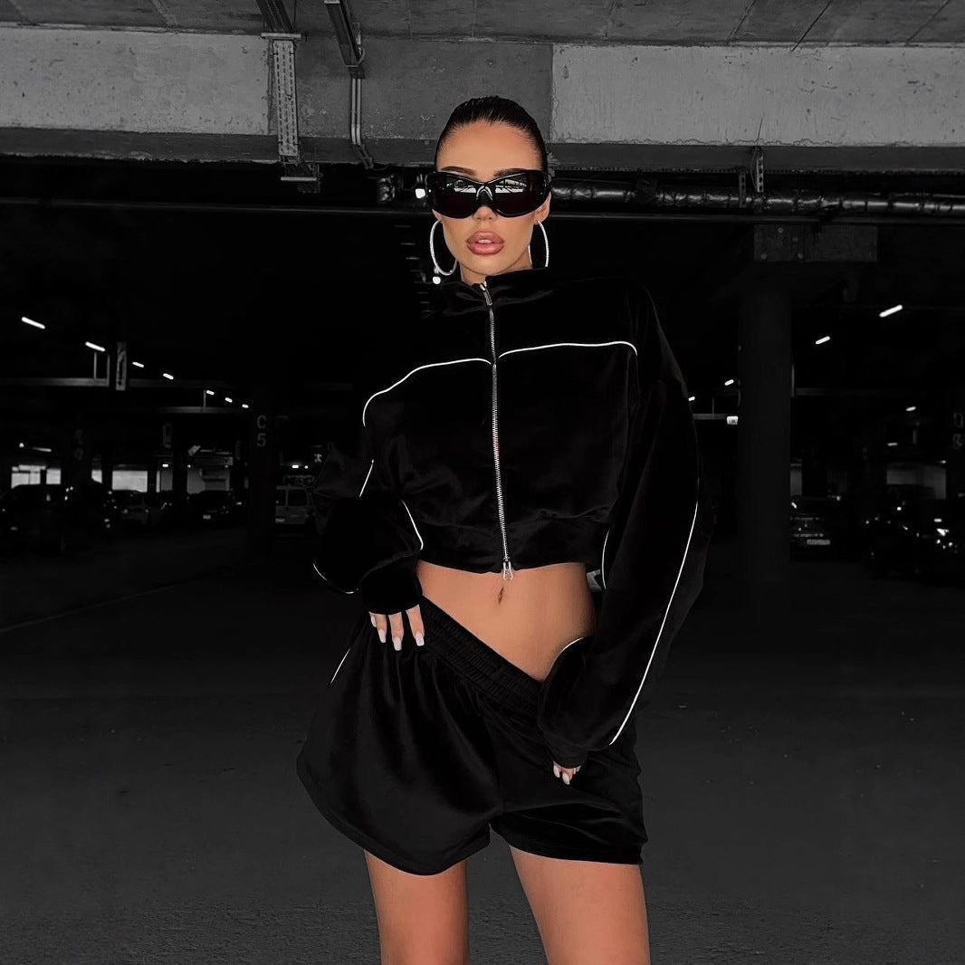 Damen Sportliches Oversized-Set mit Shorts und lockerer Jacke