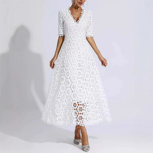 Damen Midi Kleid Floral Stickerei V-Ausschnitt - Eveloria