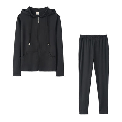 Damen Sport-Zweiteiler Kapuzenjacke und Hose Eveloria