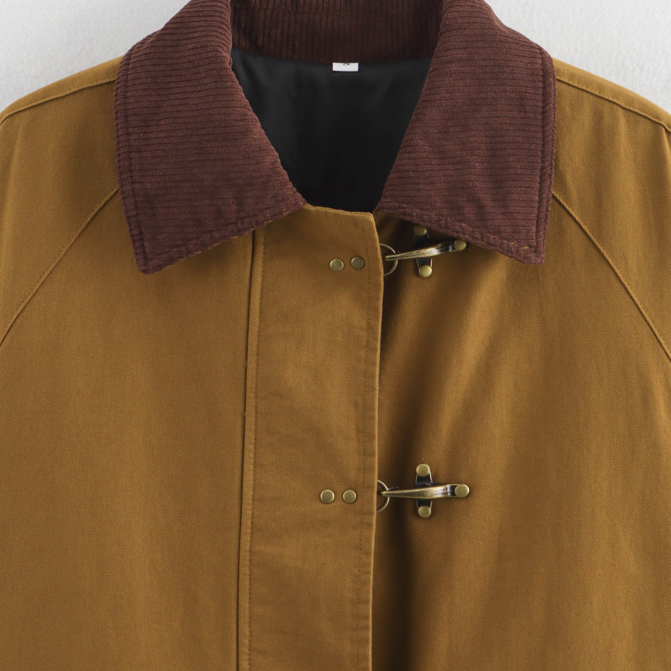 Damen Utility-Jacke Aufgesetzte Taschen Karottenkragen Eveloria