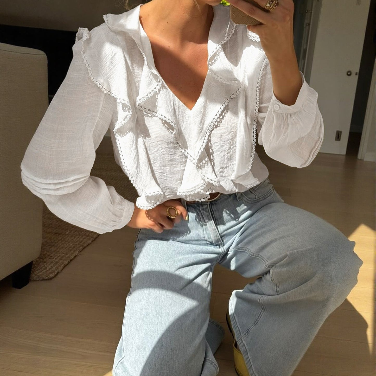 Damen Bluse Rüschendetails V-Ausschnitt Elegantes Design
