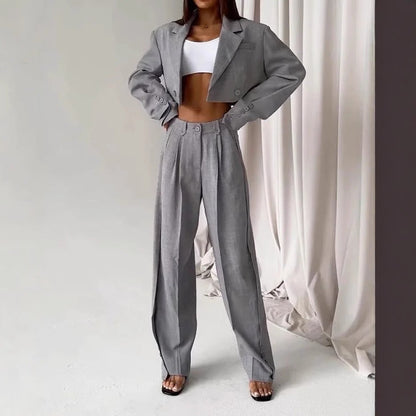 Damen Oversized Blazer Ensemble mit hoch taillierten Hosen Eveloria