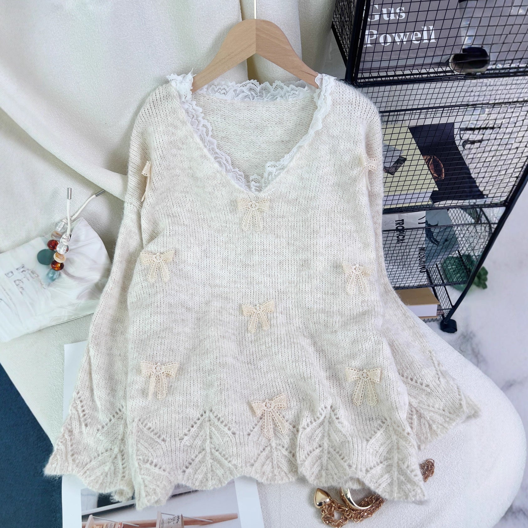 Damen Strickpullover mit Schleifenapplikationen Eveloria - Eveloria