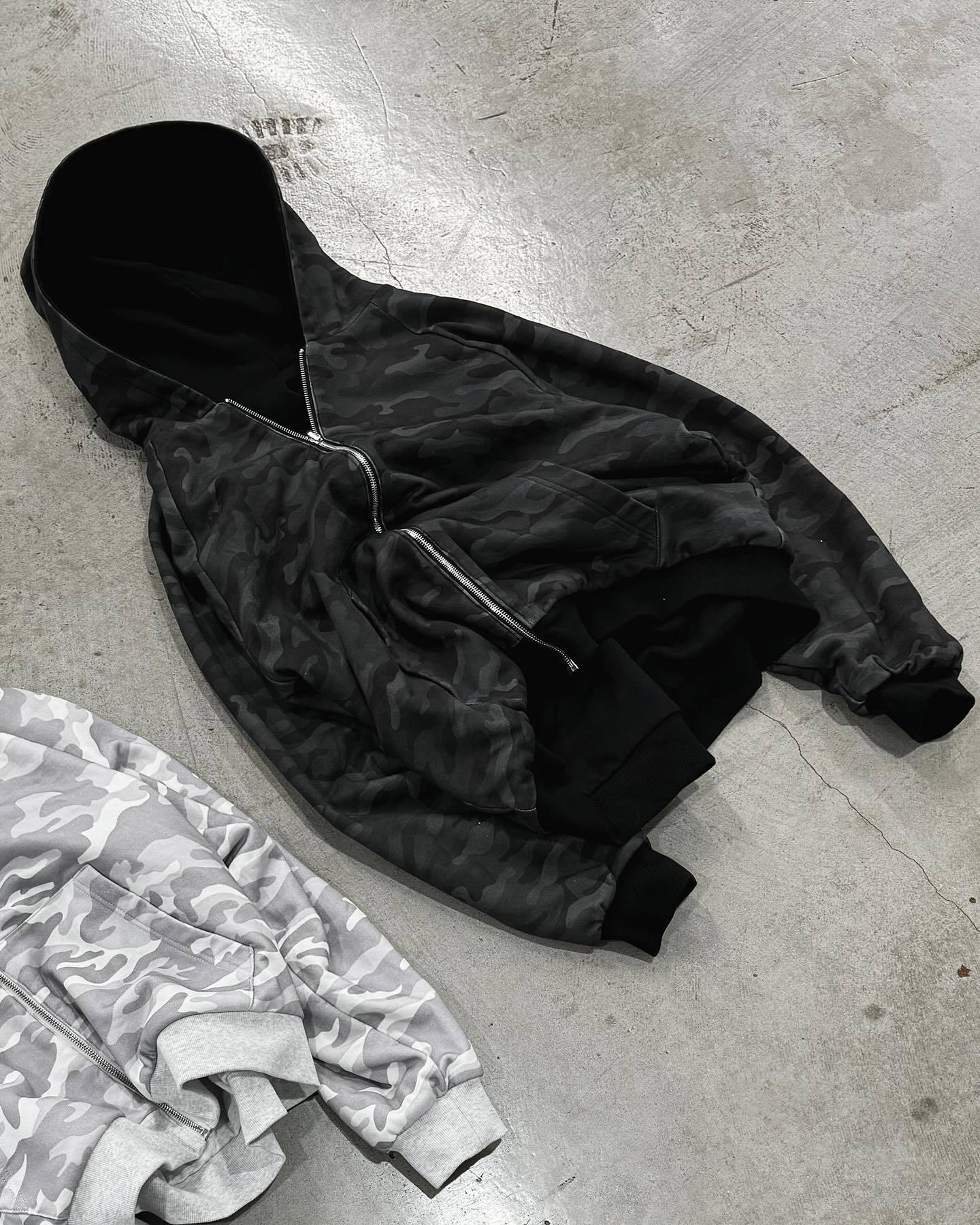 Damen Kapuzenpullover Camouflage Muster Breite Bündchen Eveloria
