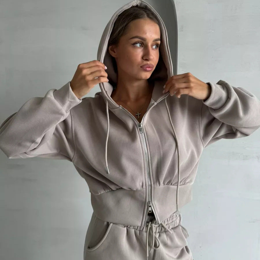 Damen Sport Set Cropped Hoodie und Jogginghose Eveloria