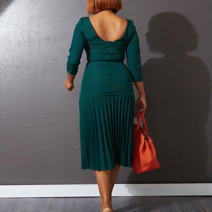 Damen Plissee-Kleid mit Quadrat-Ausschnitt und 3/4-Ärmeln