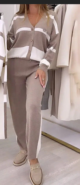 Damen Elegantes Loungewear-Set mit Button-Front und Streifendetails