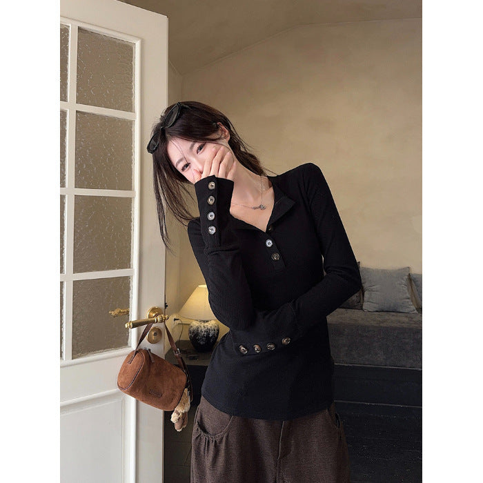 Damen Langarmshirt Dekorative Knöpfe Eveloria