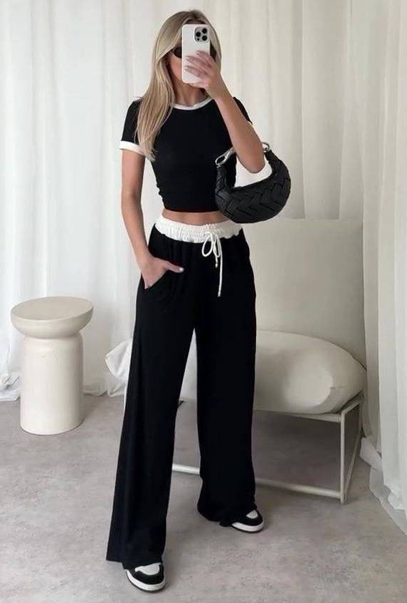 Damen Loungewear-Set Cropped Oberteil Weite Hose Eveloria