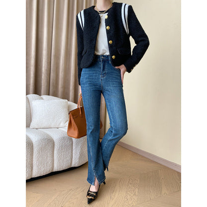 Damen Bouclé-Jacke mit goldenen Knöpfen und Streifen