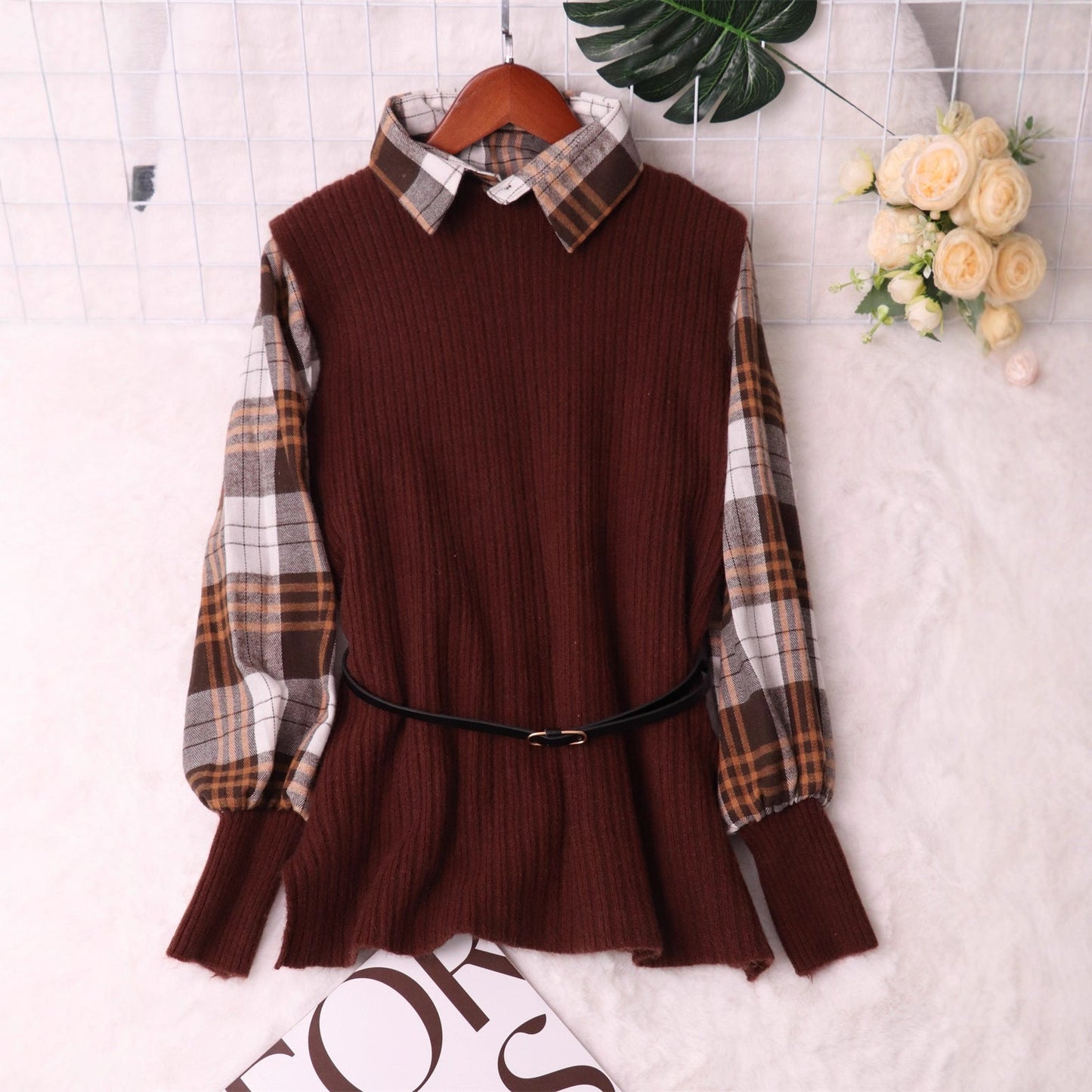 Damen Strickpullover mit Karomuster und elastischem Gürtel
