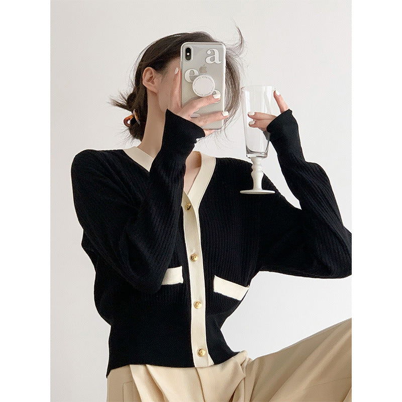 Damen Strickcardigan mit Knopfleiste und Kontrasttaschen