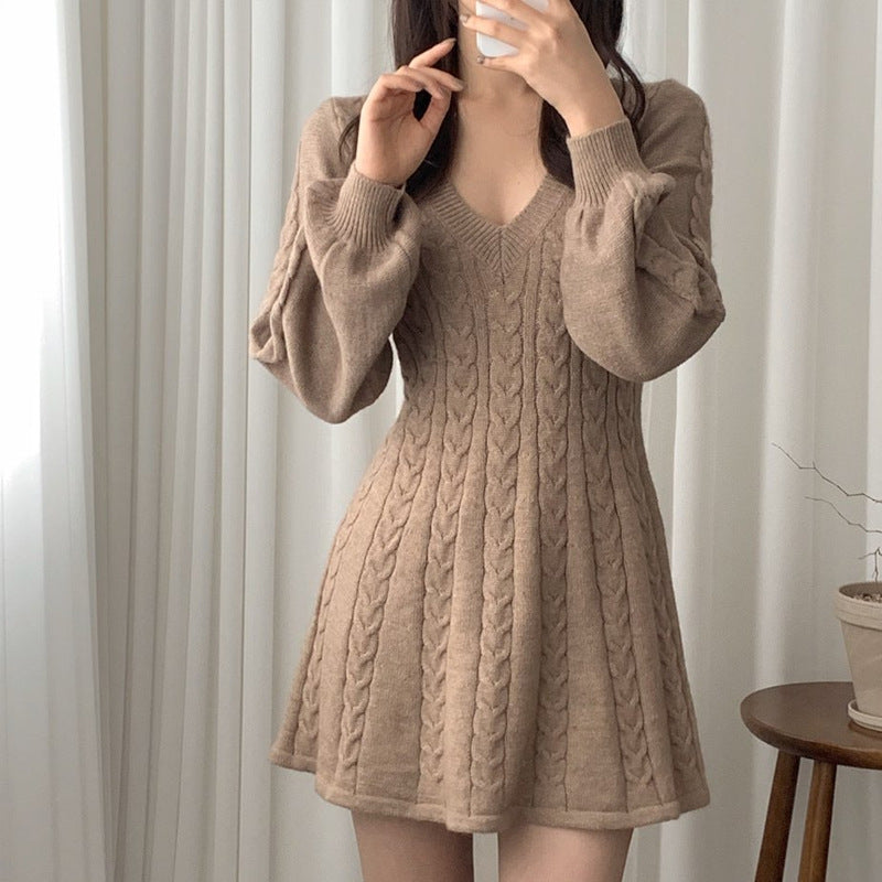 Damen Strickkleid Ärmellos V-Ausschnitt Eveloria