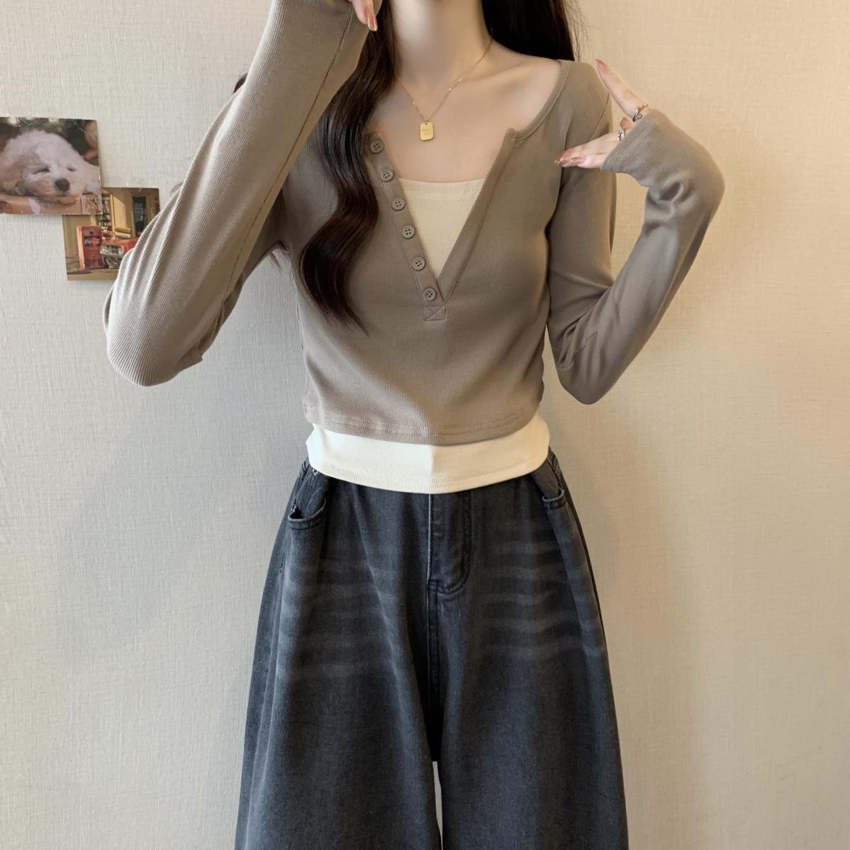 Damen Langarmshirt Rundhalsausschnitt Knopfleiste Eveloria