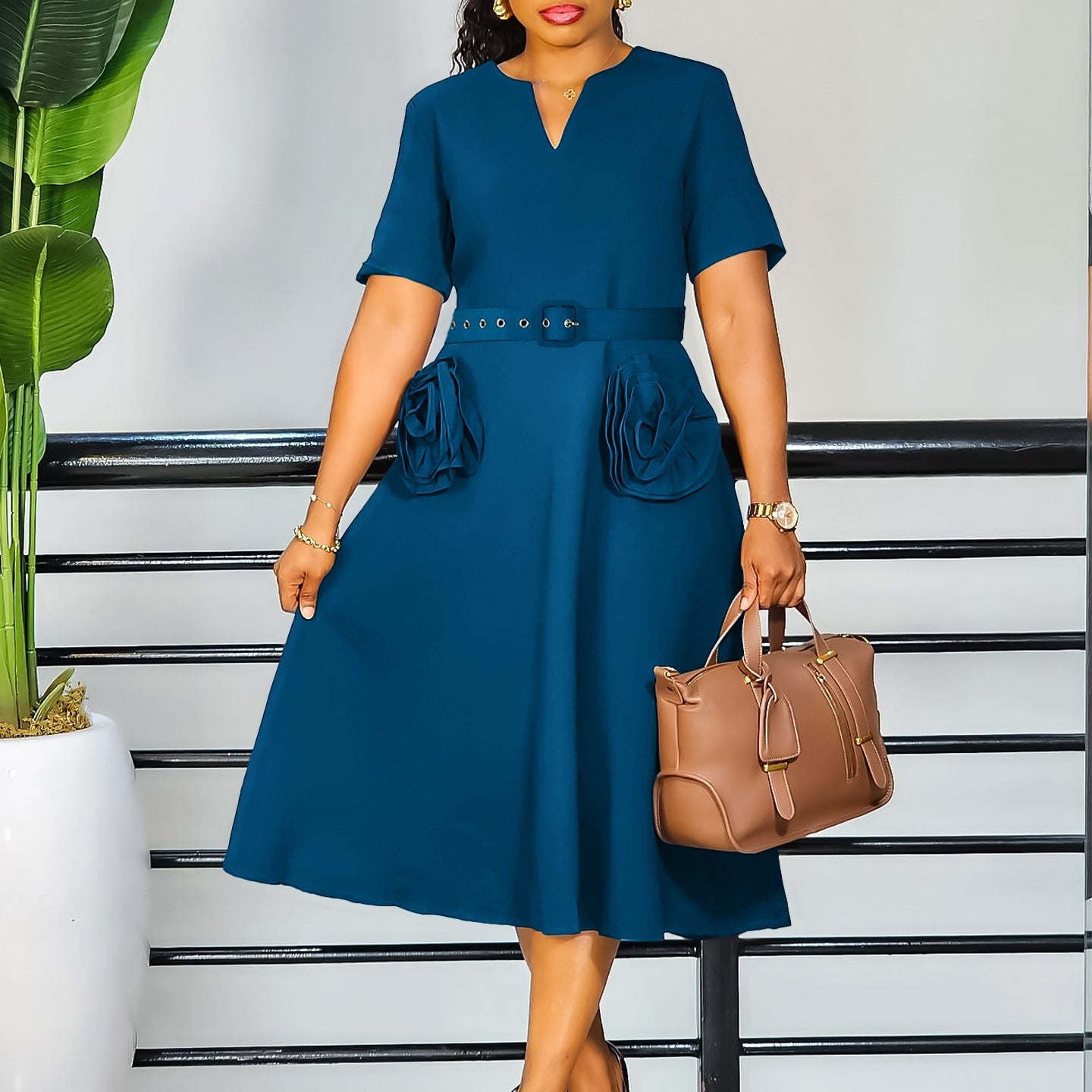 Damen Midi-Kleid Blumenapplikationen Taillengürtel Eveloria - Eveloria