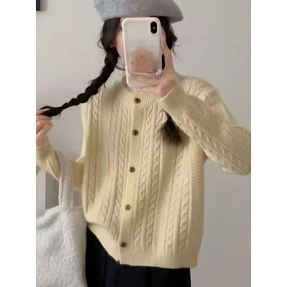 Damen Strickjacke Zopfmuster Dekorative Knöpfe Eveloria