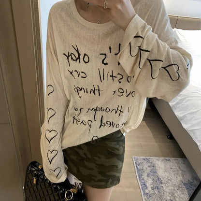 Damen Oversized Oberteil Off-Shoulder Design mit Schriftzug