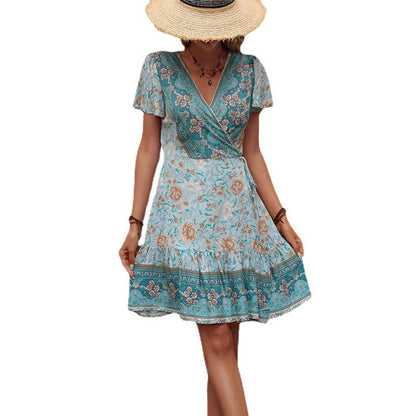 Damen Wickelkleid Floralmuster Rüschensaum Eveloria